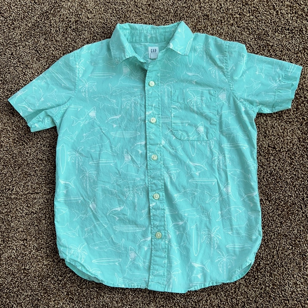 Gap Button-up Short Sleeve